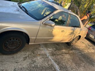 1999 Toyota Camry