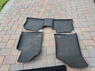 Hyundai sonata OE Black Rubber Car Floor Mats Set