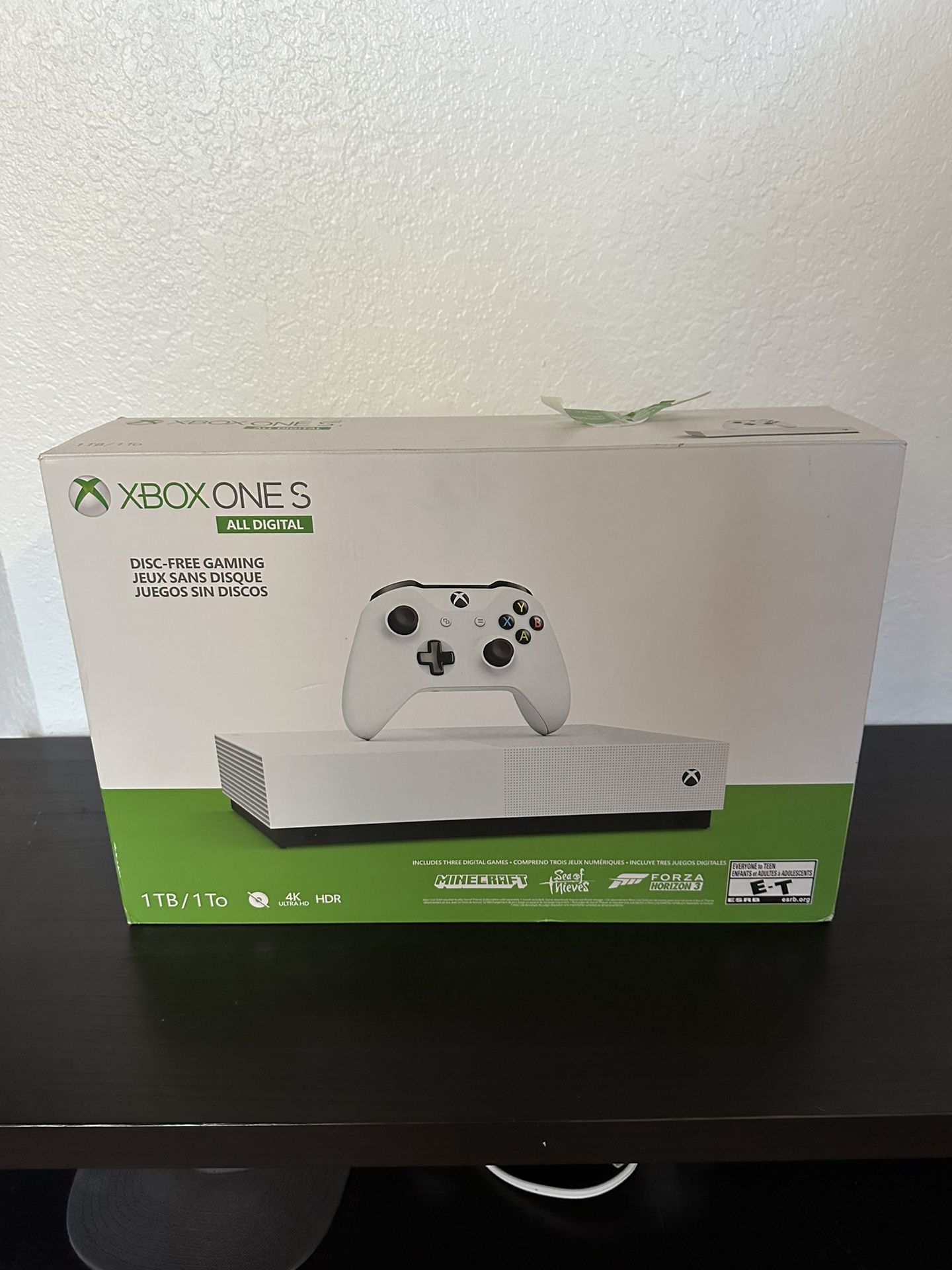 Xbox One S With Controller And Headset