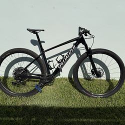 Carbon Specialized Epic Hardtail Comp Mountain Bike