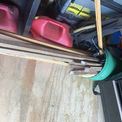Garden Barrier Stakes In