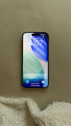 iPhone 15 Pro 128 GB Unlocked