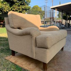 Upholstered Living Room Chair