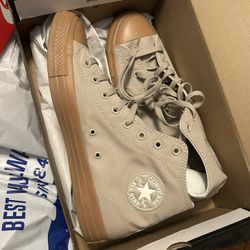 New Converse Size 12 Mens 