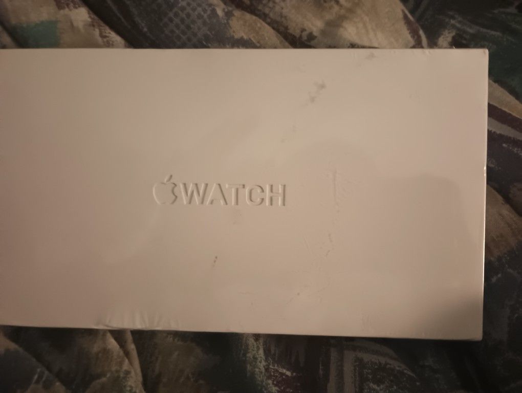 Apple Watch Ultra 2 Titanium Case Black Ocean Strap