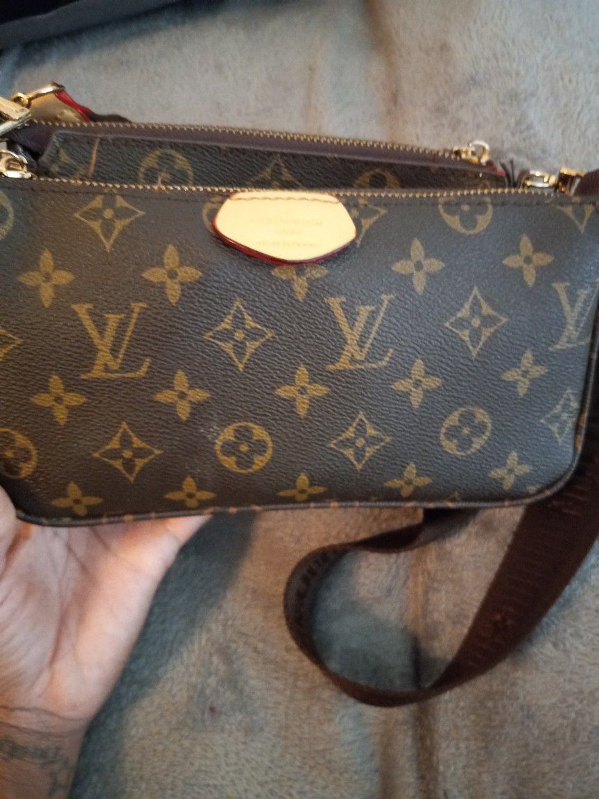 Louis Vuitton Mahina XL bag for Sale in Fair Oaks Ranch, TX - OfferUp