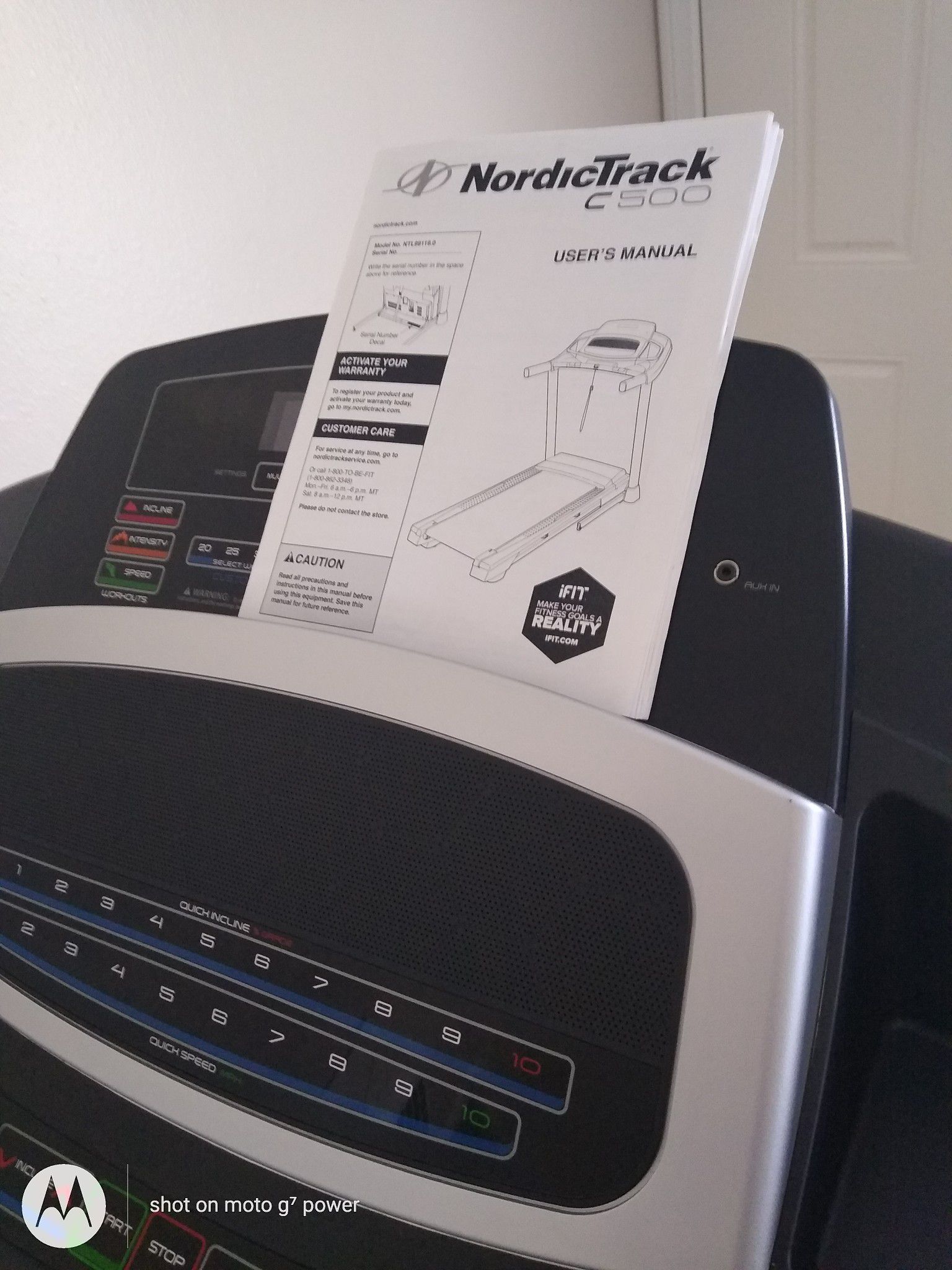 NEW, NordicTrack C500 treadmill