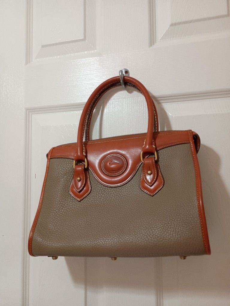 Dooney & Bourke 90% New Super Clean