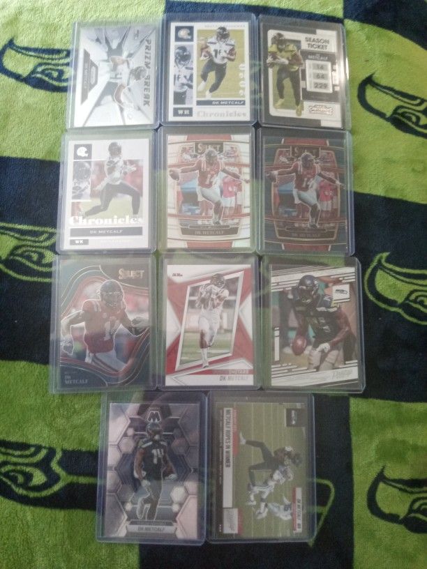 11 Card DK Metcalf Lot.
