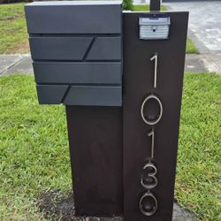 Mail Box 