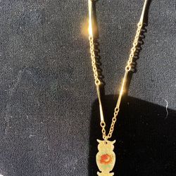 Necklace W/Owl Pendant. Owl Is Vintage. Gold Plated Necklace In Excellent Condition. 