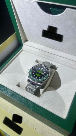 ⌚ Brand New Green & Black GMT-Style Watch — Box & Papers Included