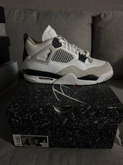 Jordan 4 military black