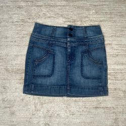 Guess Mini denim skirt with pockets