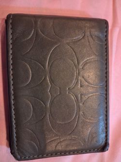Men's coach wallet.