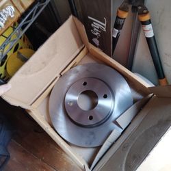 Infiniti G35 Rotors & Brake Pads 