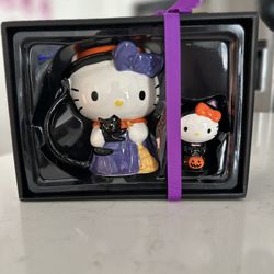 Hello Kitty Halloween Mug And Figuring Set