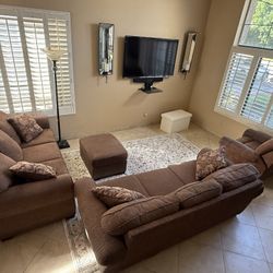 Living room set -  (2) sofas (1) electric recliner lazy boy chair (1) ottoman  (1) lamp