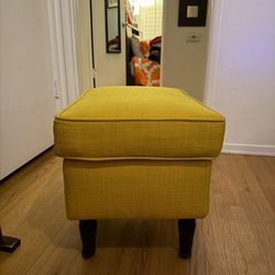 IKEA STRANDMON Ottoman Skiftebo yellow