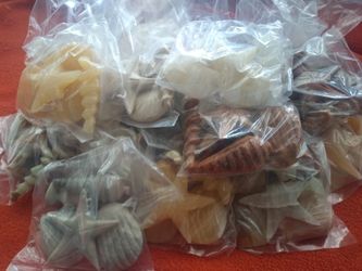 Figuras De Mar Hechas De Onix Y Marmol