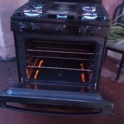 Stove / Estufa General Electric ( Free Delivery 🚚