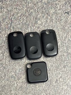 Lot of 4 Tile Trackers