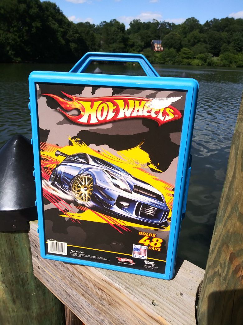 Hot Wheels 2007 Carrying Case 48 Cars