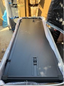 Ford/silverado/Sierra/tundra 6'5 bed cover