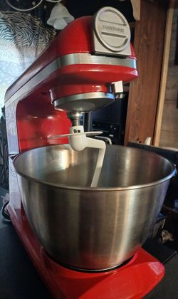 stand mixer  Farberware Red 4.7-Quart 6-Speed