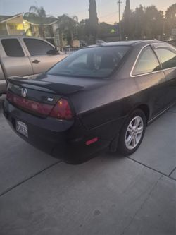 Part....Honda Accord parting out 98 to 2002