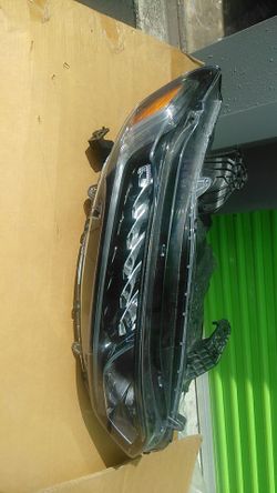 2018-2019 Honda Accord headlight passenger side OEM