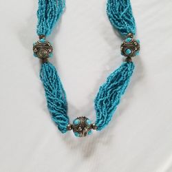 Blue Beaded Fashion Necklace Pre-owned