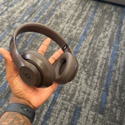 Beats Studio Pros 