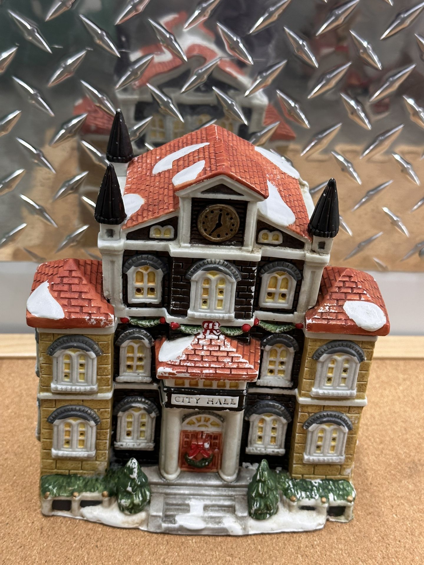 Vintage 1994 Victorian Christmas Village City Hall Light Up With Plug