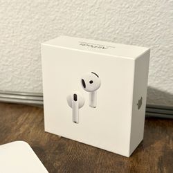X’mas Gift Idea 🎁 Brand New Apple AirPod 4 w Noise Cancellation MSRP $179 NOW $135