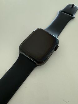 Apple Watch Series 4 with WiFi, Cellular & GPS