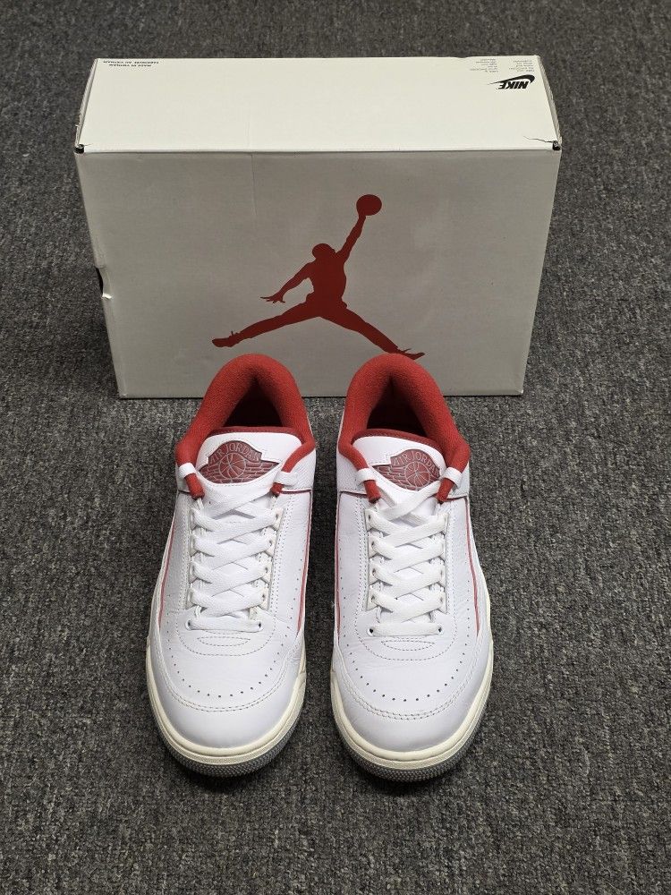 Nike Air Jordan 2/3 White Varsity Red Size 10.5