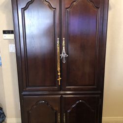 Mahogany Wood Armoire 79” H x 38” W