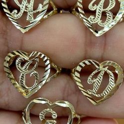 10K Gold Heart Ring 