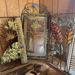 3 Piece Flower/Tropical Wall Decor