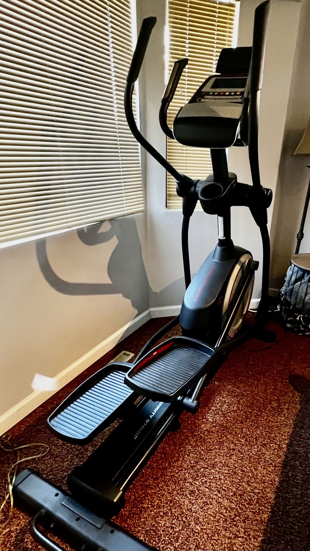 ProForm Endurance 520 E Elliptical – Great Condition!