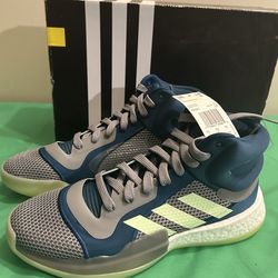 NEW ADIDAS MARQUEE BOOST SIZE~10 MENS