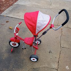 Radio Flyer Tri-cycle. With Parents Assist 