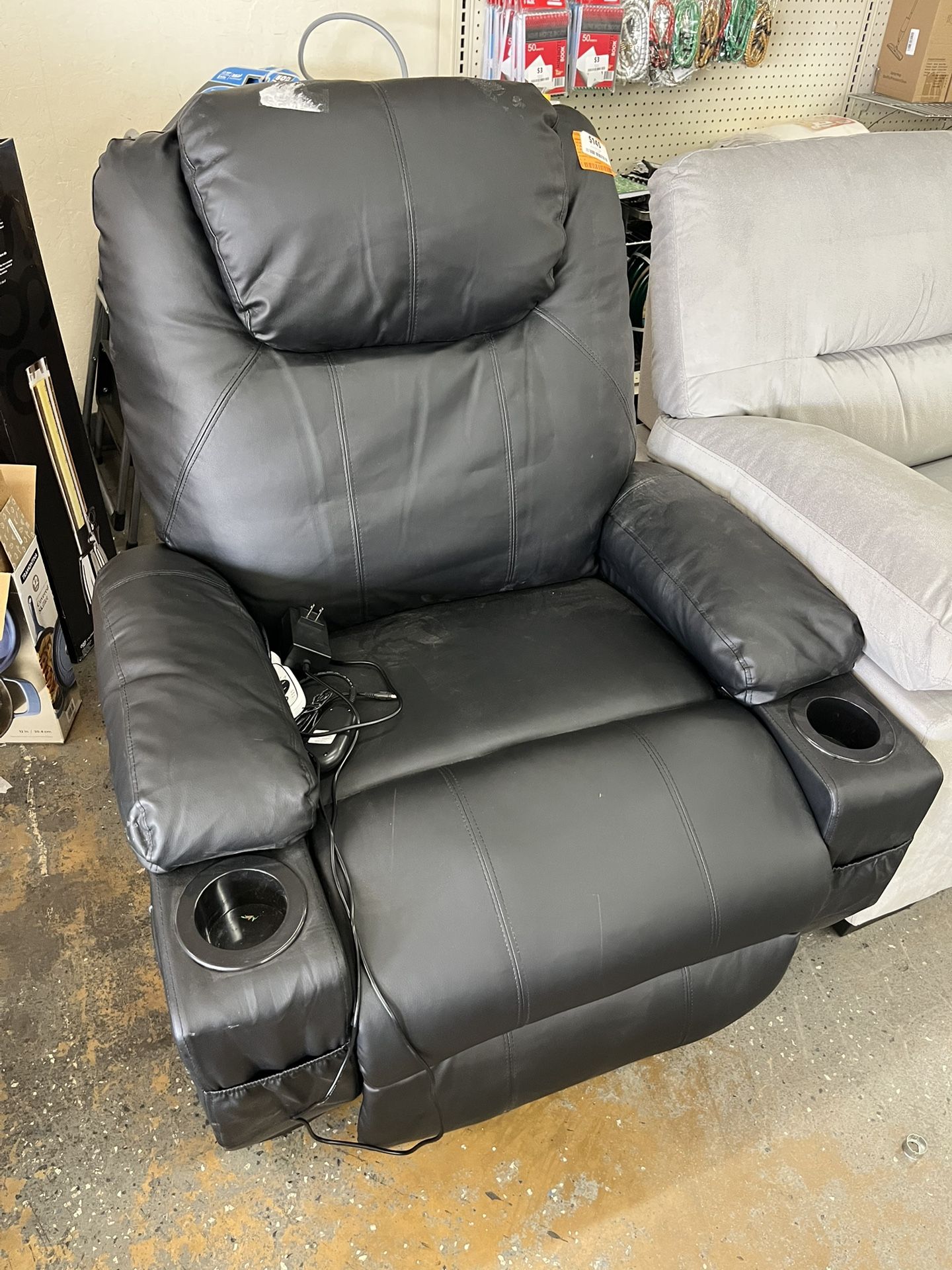 38 in. W Black Power Lift Recliner Chair with 8-Point Massage and Heating,Living Room Chair with Pillow and Side Pockets