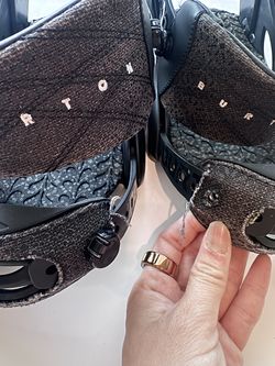 Burton snowboard bindings. Size M. Style: scribe