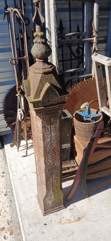 Cast Iron Fence Post
