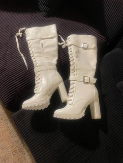 cute brand new boots 81/2