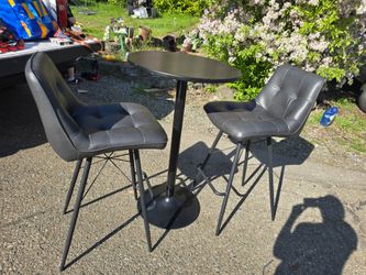 Bar Table and Stools