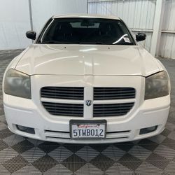2006 Dodge Magnum RWD 4dr Sport Wagon 