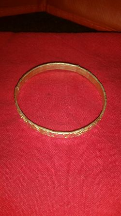 Bracelet